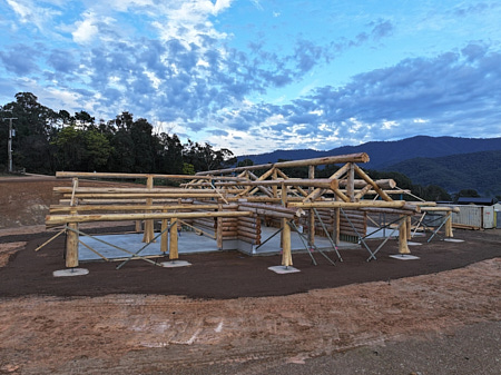 Log Home Image 2